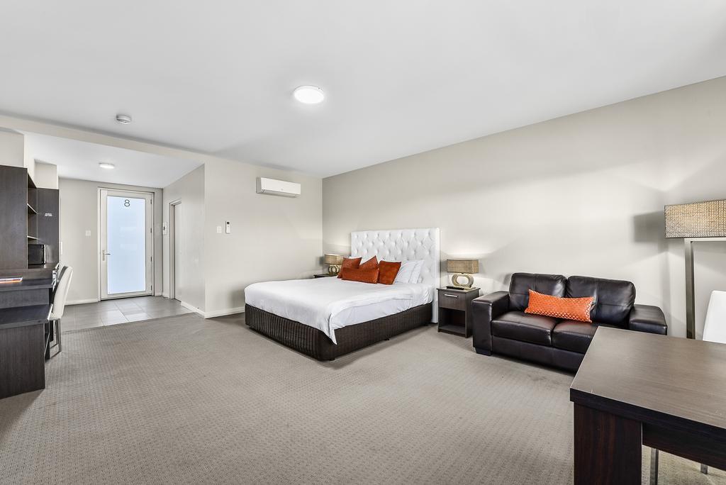 Marina Apartment